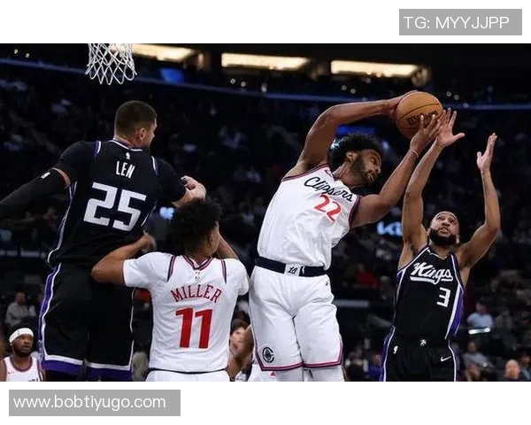 米勒全场表现出色19投8中罚球10中7独得25分并贡献7助攻