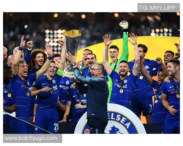 英超争冠白热化曼城曼联仅差3分枪手领跑群雄逐鹿局面引人关注